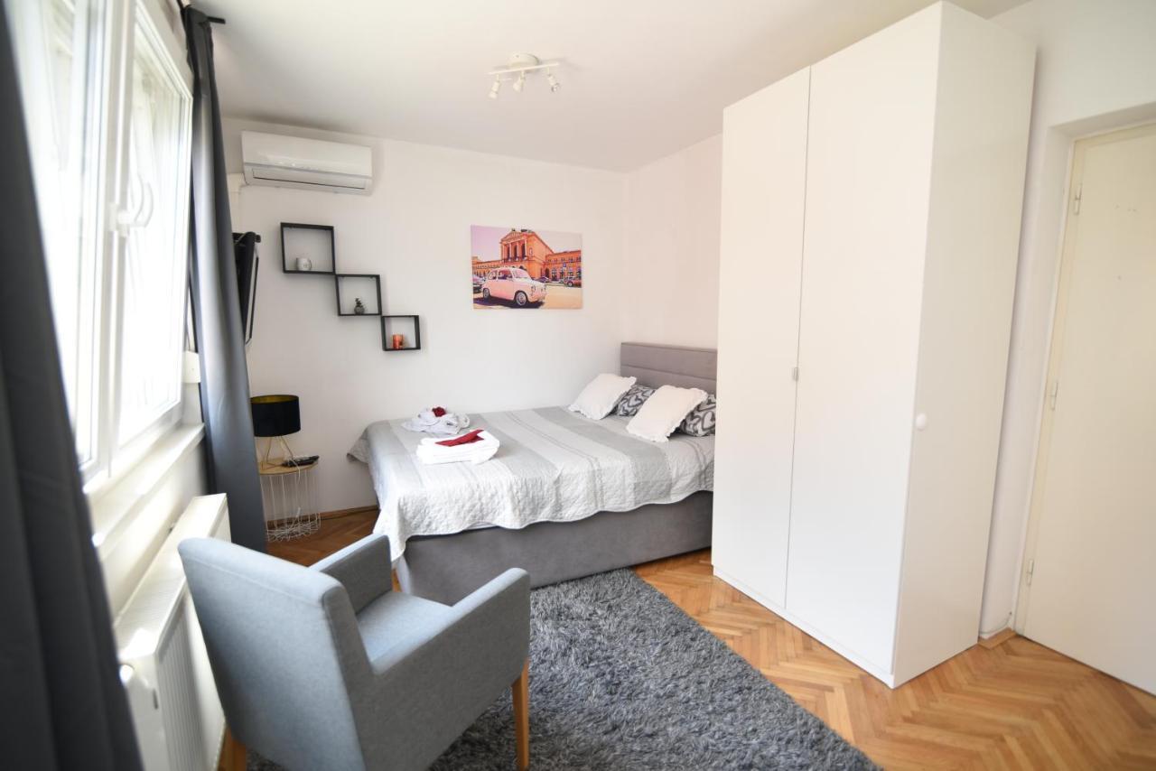 Gretanola Studio In Zagreb, Parking, Self Check-In מראה חיצוני תמונה